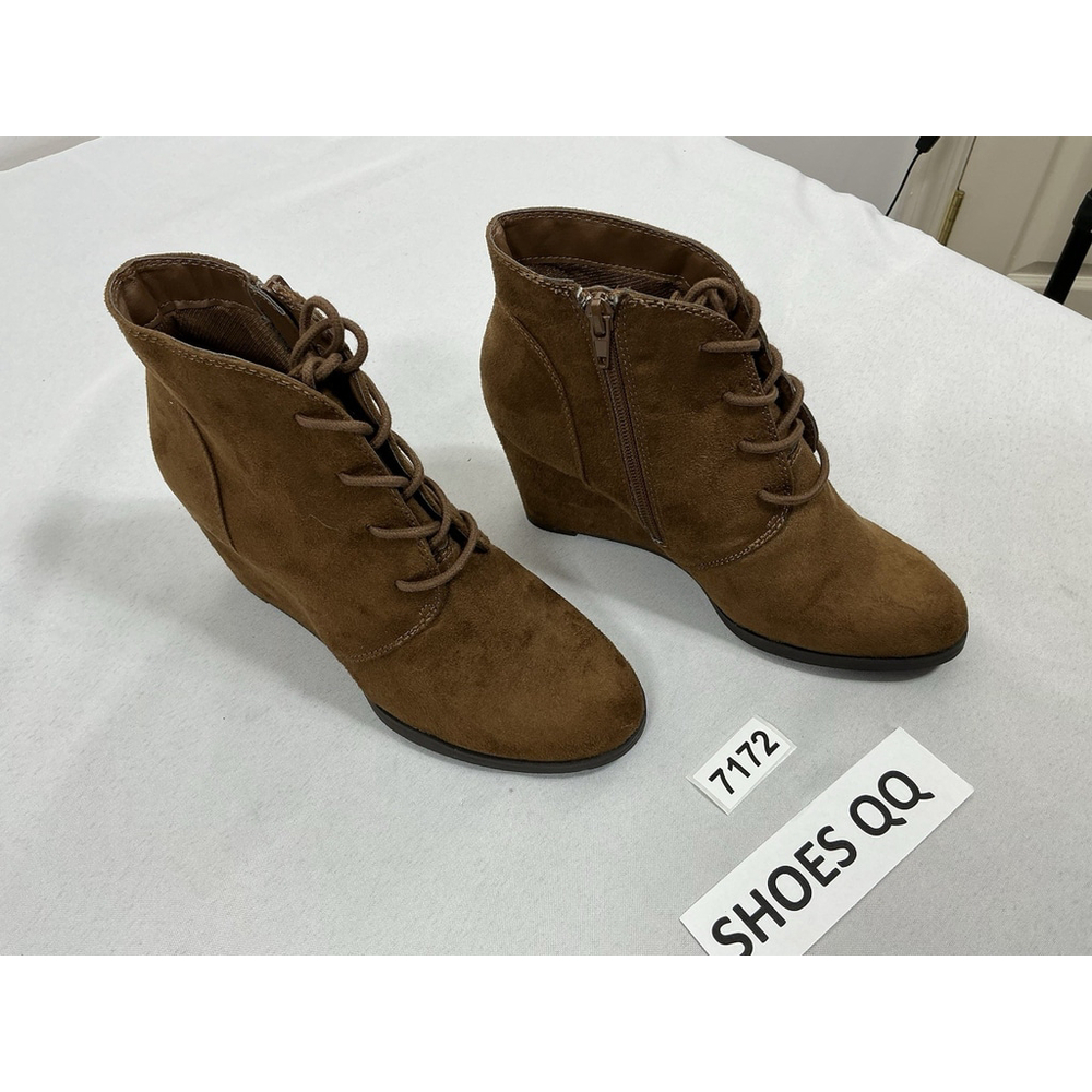 Womans New America Baiylie Wedge Booties 7 M Brown Side Zip Lace Up Round Toe